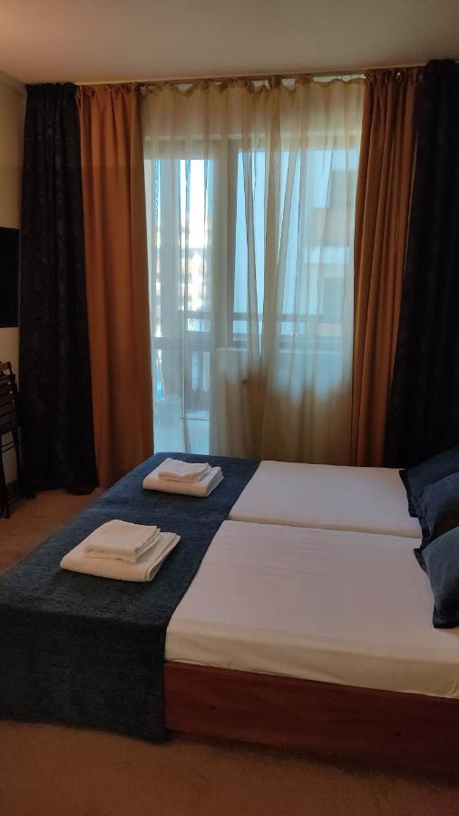 Annett Apartments At Emerald Hotel 班斯科 外观 照片